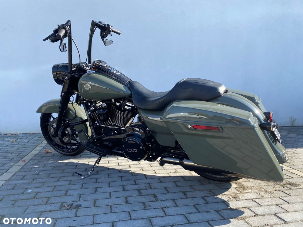 Harley-Davidson Touring Road King - 13