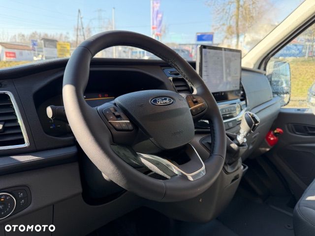 Ford Transit - 4