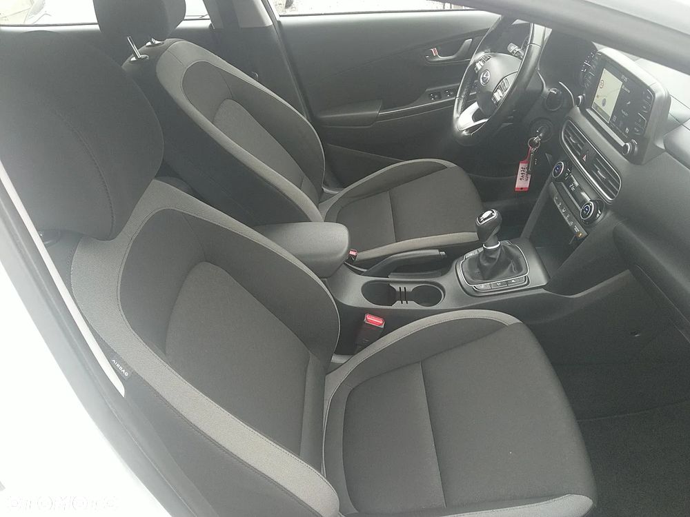 Hyundai Kona - 33