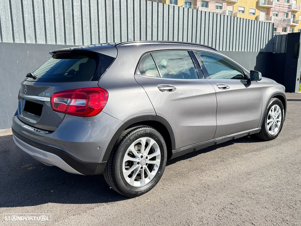 Mercedes-Benz GLA 220 CDI Style - 7