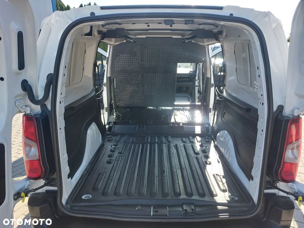 Toyota ProAce - 23