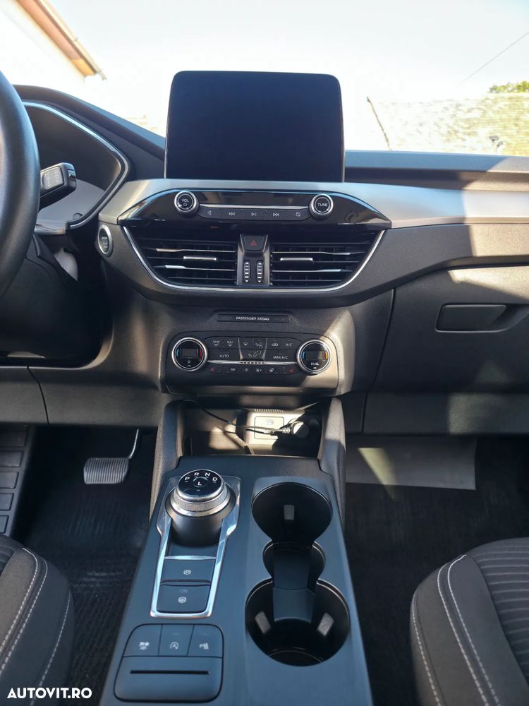 Ford Kuga 2.0 EcoBlue A8 AWD Titanium - 13