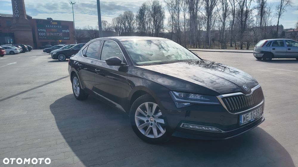 Skoda Superb 2.0 TDI SCR 4x4 Scout DSG - 9
