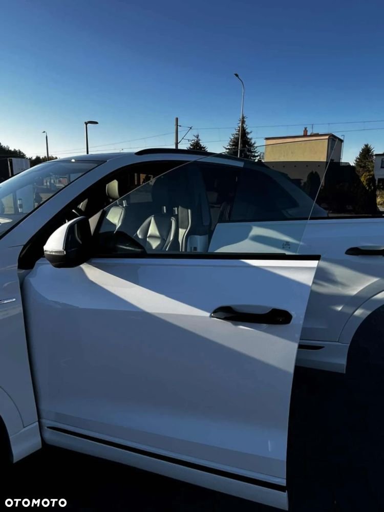 Audi Q8 SUV TFSI quattro 250 kW tiptronic S line business - 16