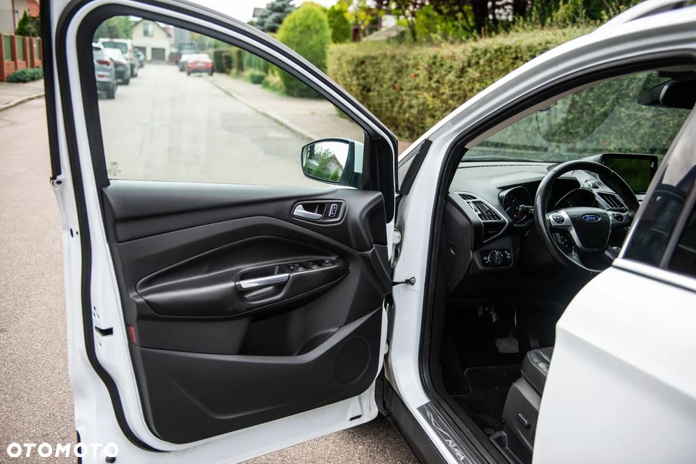 Ford Kuga 2.0 TDCi 4x4 Titanium - 18