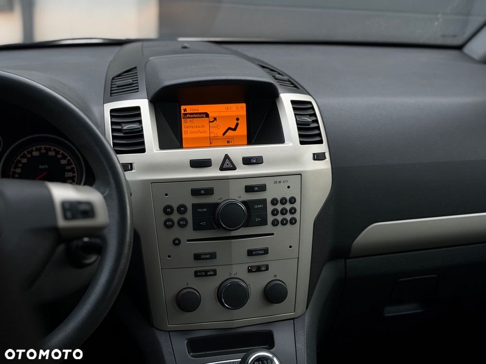 Opel Zafira 1.6 Innovation - 20