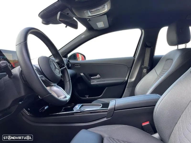 Mercedes-Benz A 200 Standard - 11