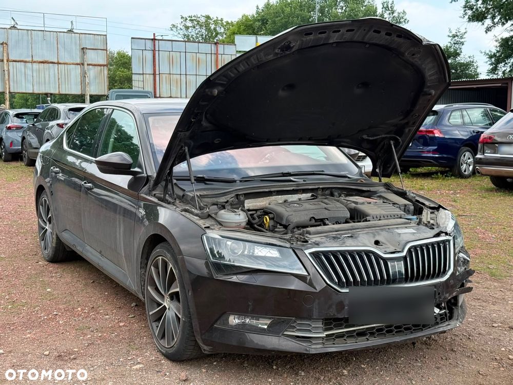 Skoda Superb 2.0 TSI L&K DSG - 5