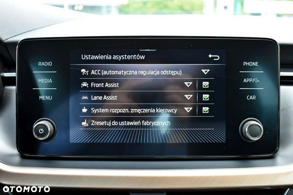 Skoda Kamiq 1.5 TSI Style DSG - 21