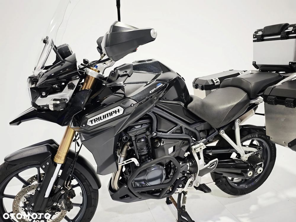 Triumph Tiger - 16