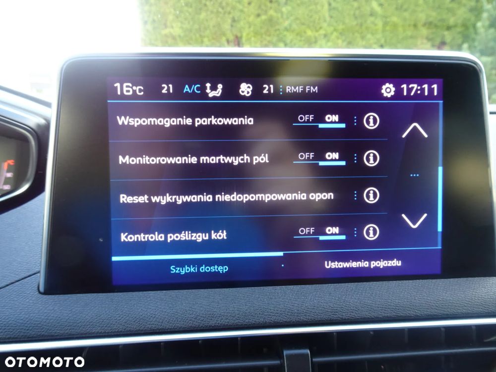 Peugeot 3008 1.5 BlueHDi Allure Pack S&S EAT8 - 33