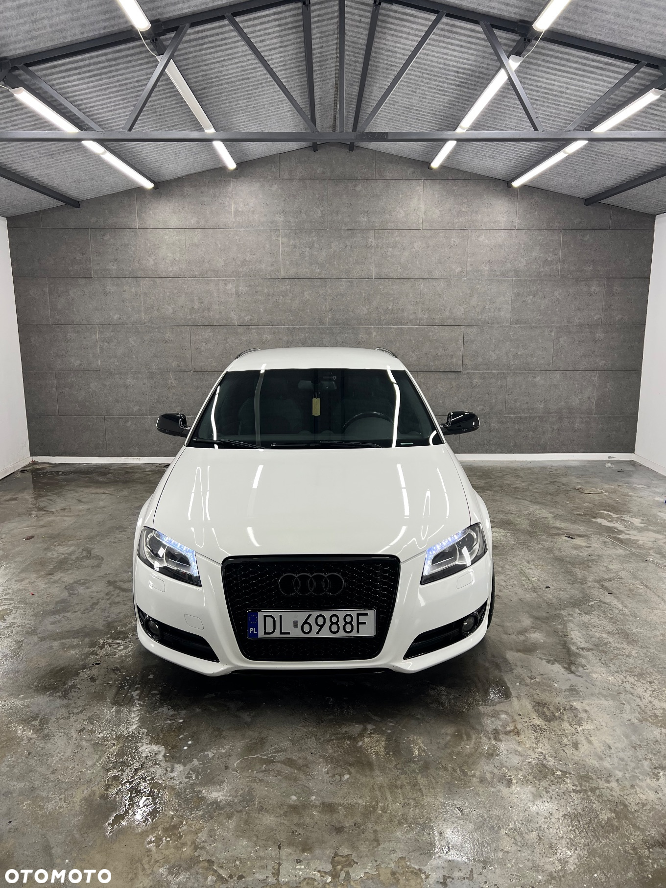 Audi A3 Sportback 2.0 TDI DPF (DSG) S tronic S line Sportpaket plus - 2