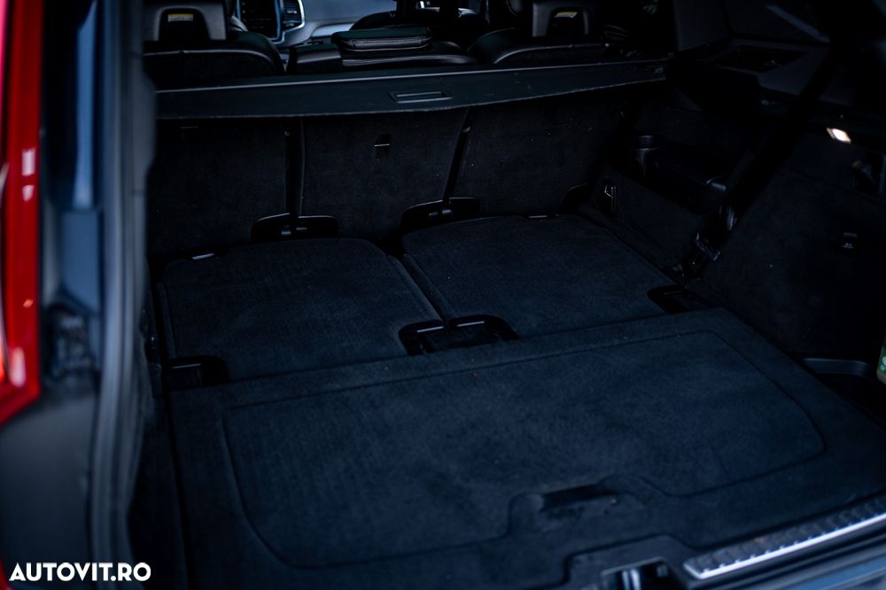Volvo XC 90 - 24