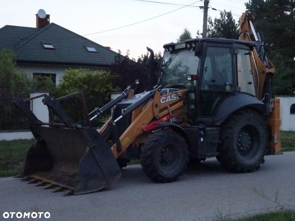 Case Koparko-ładowarka Case 580 SV tylko 711KM/H Idealny Stan - 2