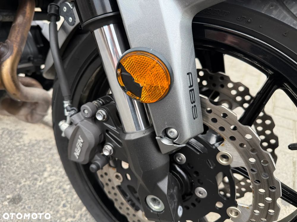 Kawasaki Versys 650 - 22