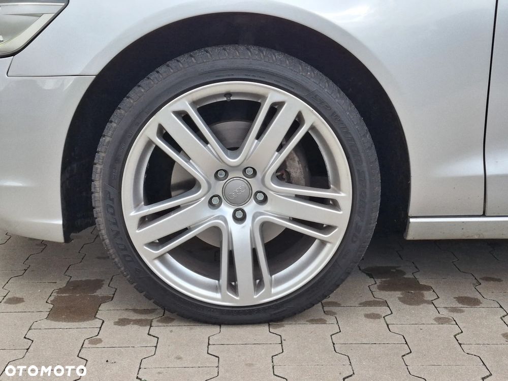Audi A6 Avant - 16