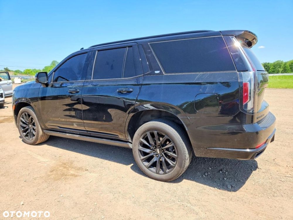 Cadillac Escalade - 6