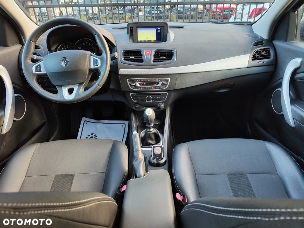 Renault Fluence 2.0 16V 140 Dynamique - 8