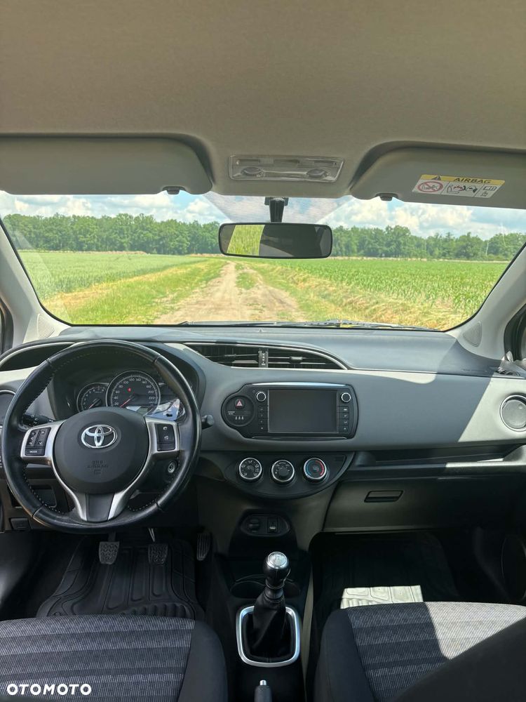 Toyota Yaris 1.33 Active EU6 - 9