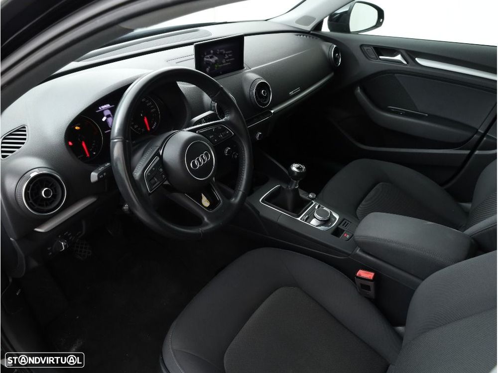 Audi A3 Sportback 30 TDI - 14