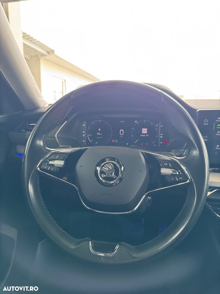 Skoda Octavia 2.0 TDI DSG Style - 13