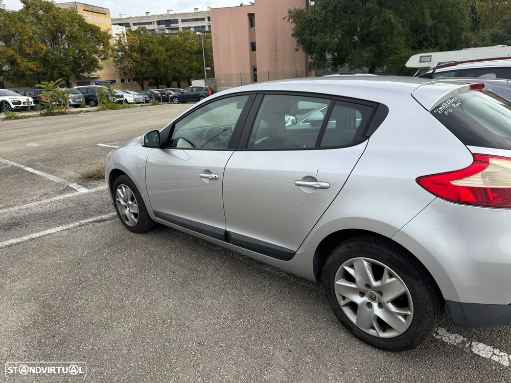 Renault Mégane ENERGY dCi 110 Start & Stop Dynamique - 6