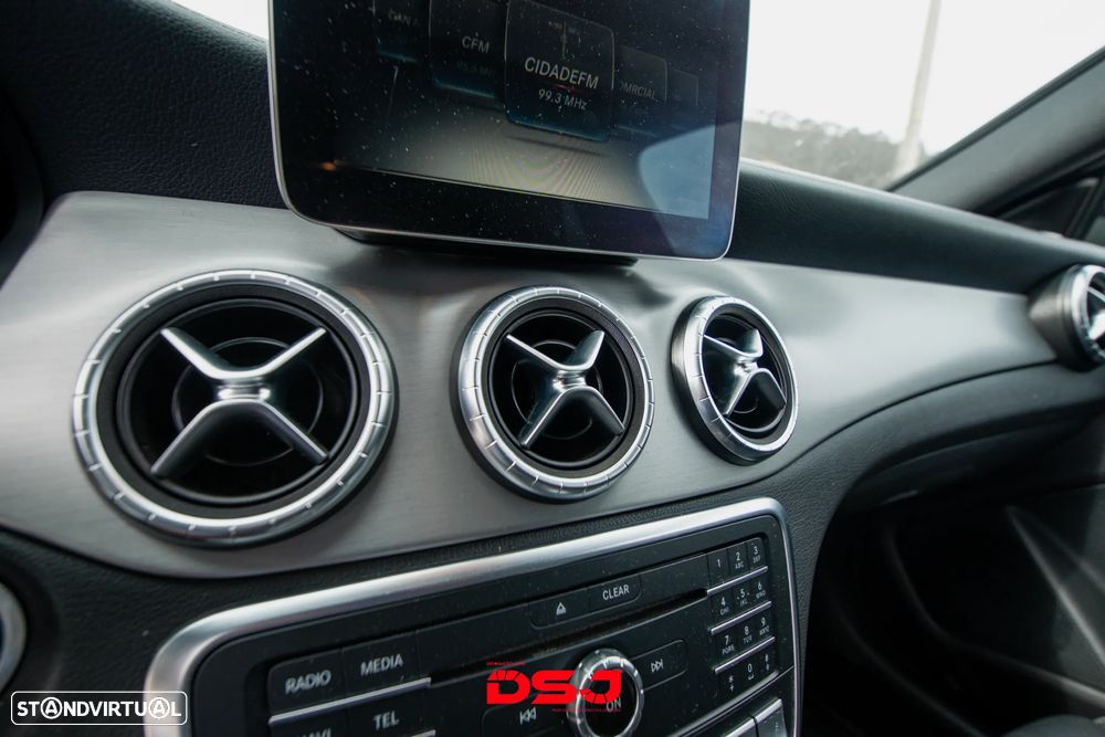 Mercedes-Benz CLA 45 AMG Shooting Brake 4-Matic - 25