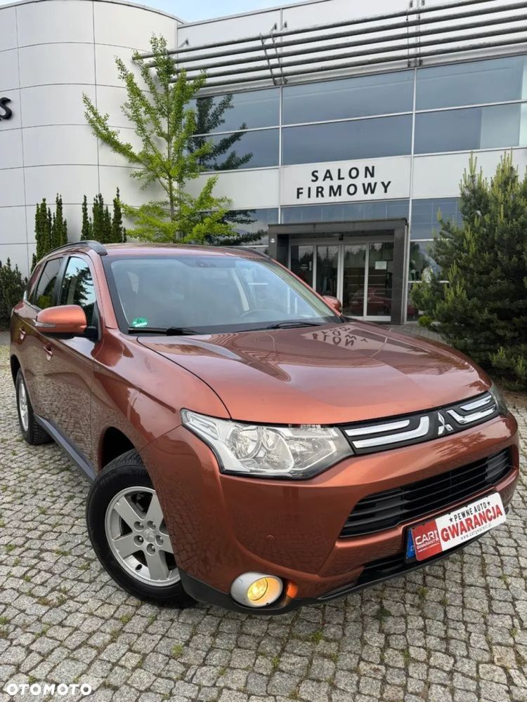 Mitsubishi Outlander - 31