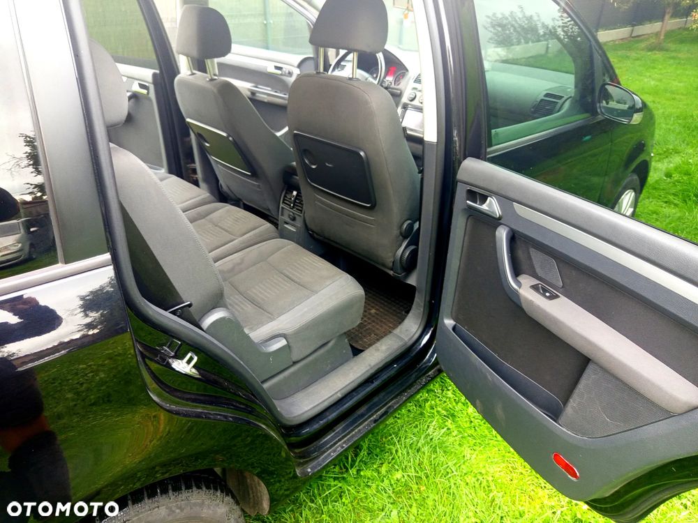 Volkswagen Touran 1.9 TDI DPF Highline - 8