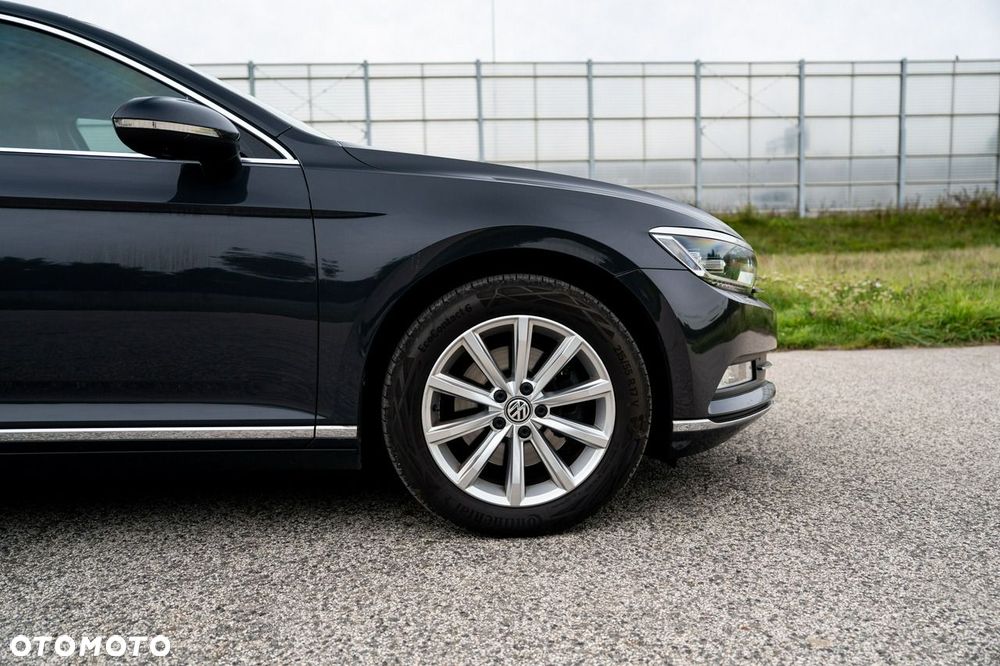 Volkswagen Passat 1.5 TSI ACT mHEV Style DSG - 9