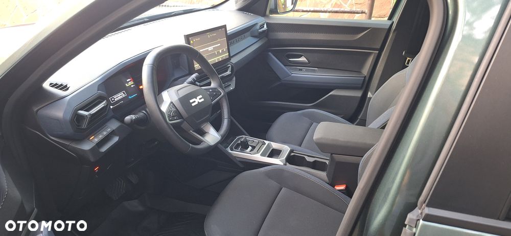Dacia Duster 1.6 Full Hybrid 140 Journey MMT - 24