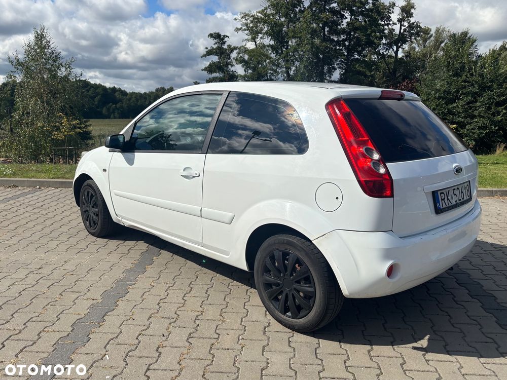 Ford Fiesta 1.4 TDCI - 3