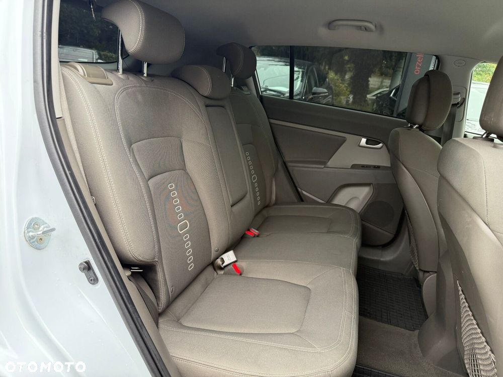 Kia Sportage - 13