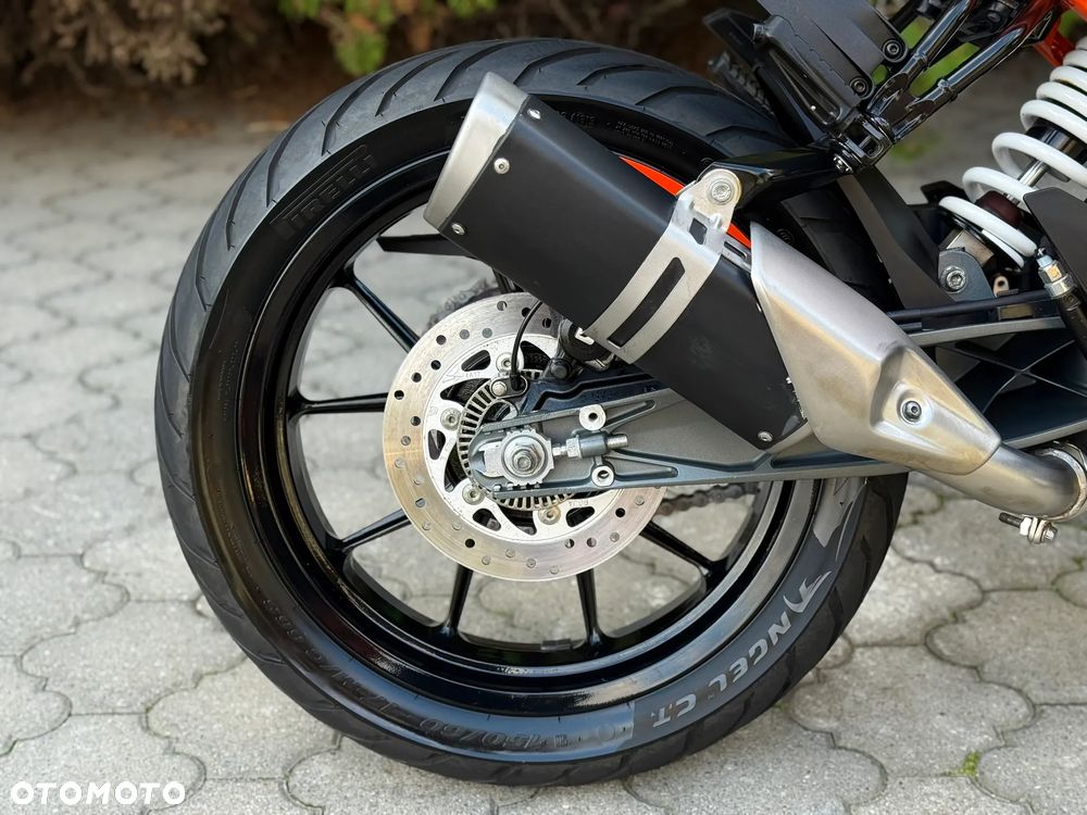 KTM Duke - 16