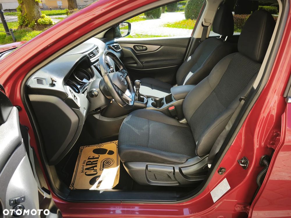 Nissan Qashqai 1.2 DIG-T Tekna EU6 - 8