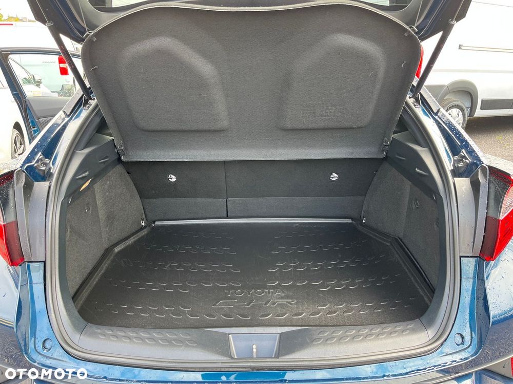 Toyota C-HR 2.0 Hybrid Style - 32
