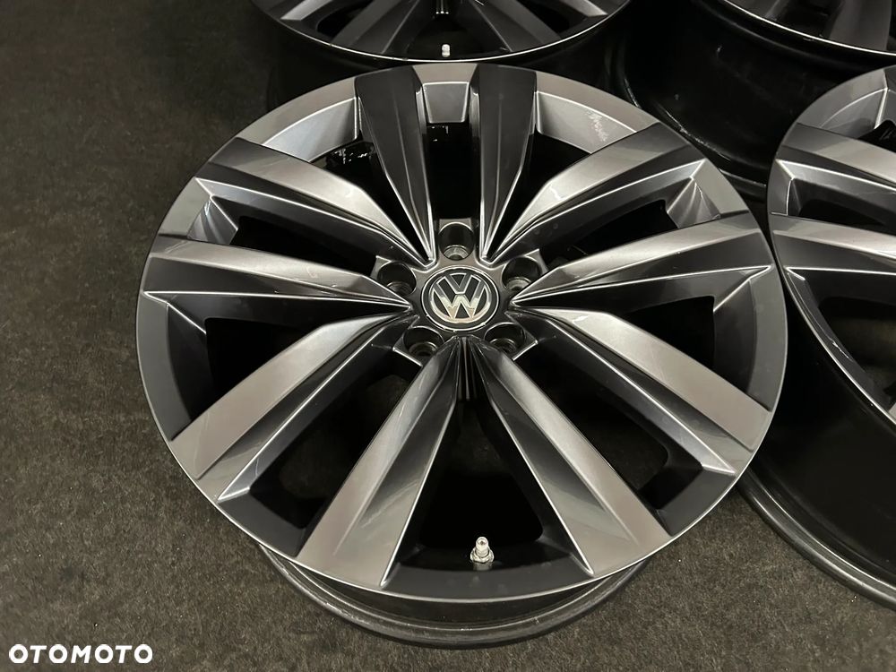 Alufelgi VW Arteon R-Line, Passat B8, B7, Tiguan, Sharan 18 cali 5x112 4szt. Ładne z czujnikami! - 6