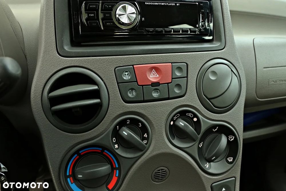 Fiat Panda 1.2 Emotion - 33