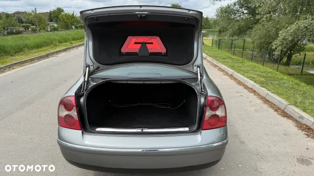 Volkswagen Passat - 7