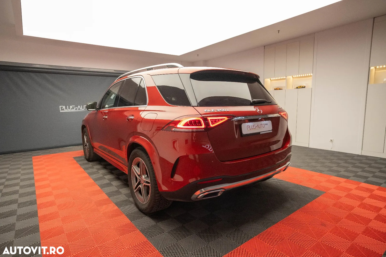Mercedes-Benz GLE 350 e 4Matic 9G-TRONIC AMG Line - 7