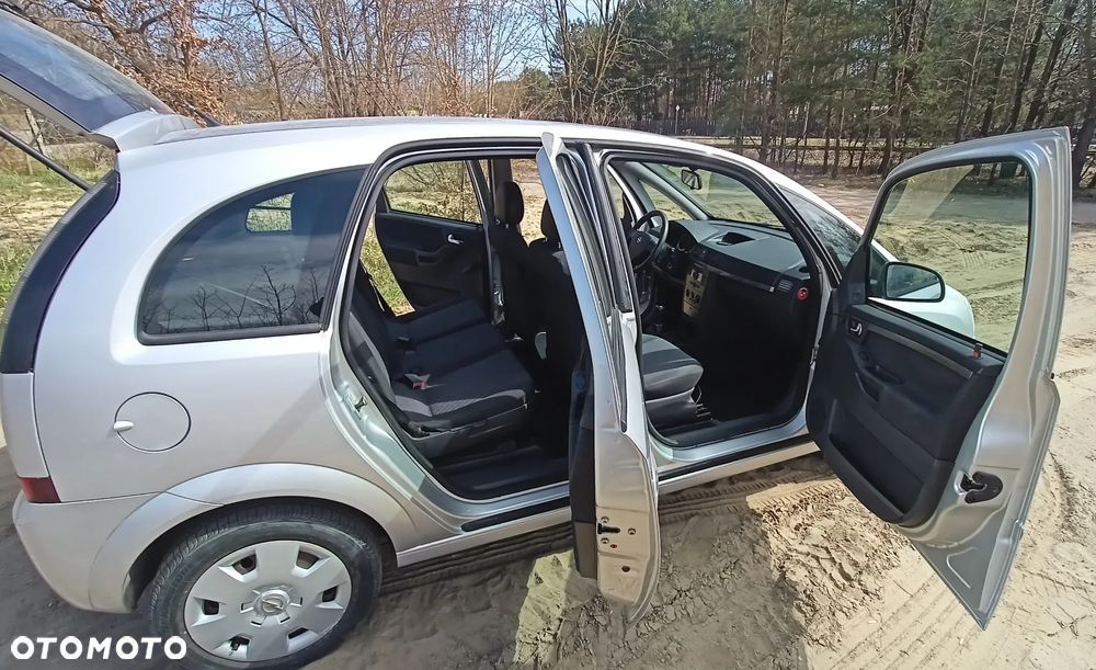 Opel Meriva 1.6 Enjoy - 17