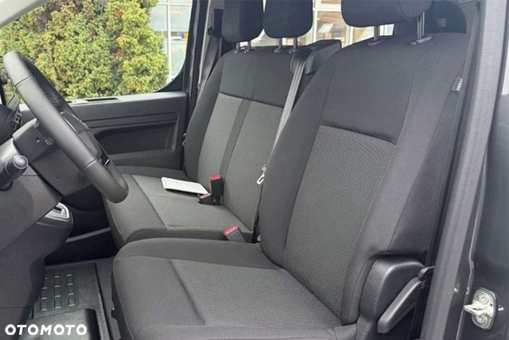 Opel Vivaro XL L2H1 EAT8 Zabudowa Brgadowa 2.2 150KM - 9