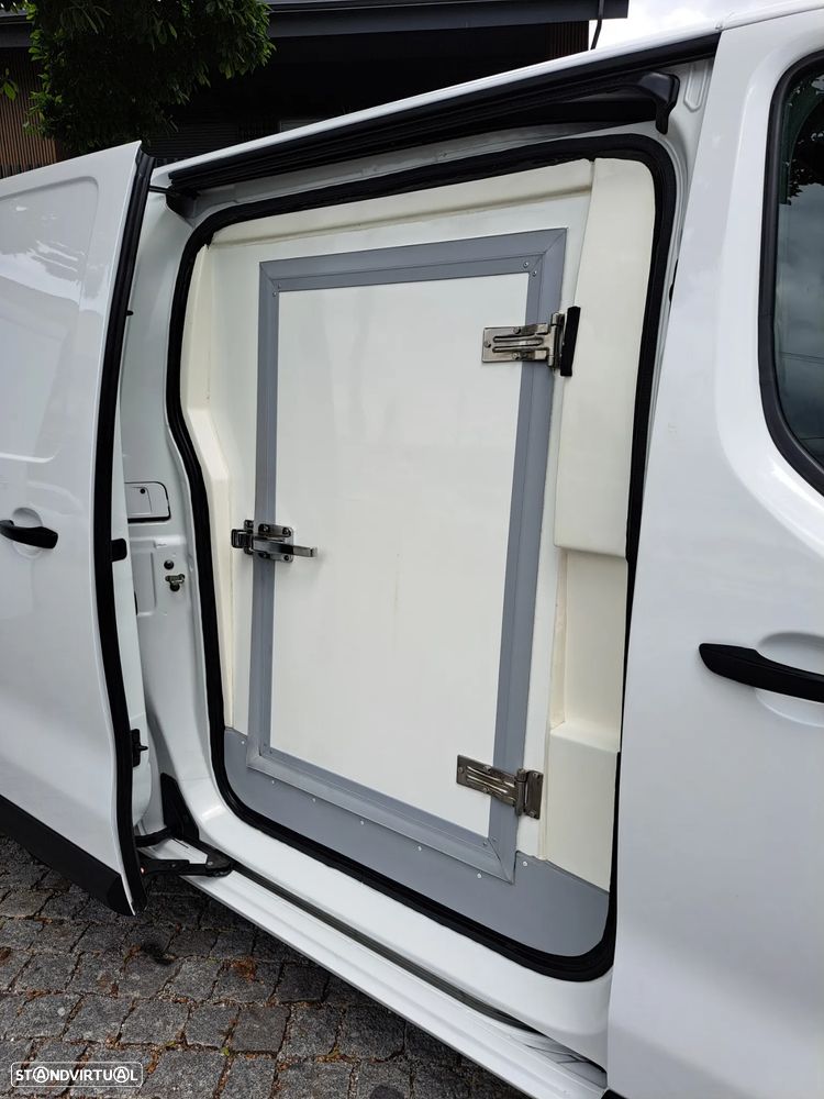 Opel Vivaro-e 75 KWH MWB Isotermica Frigorifica Congelação - 20