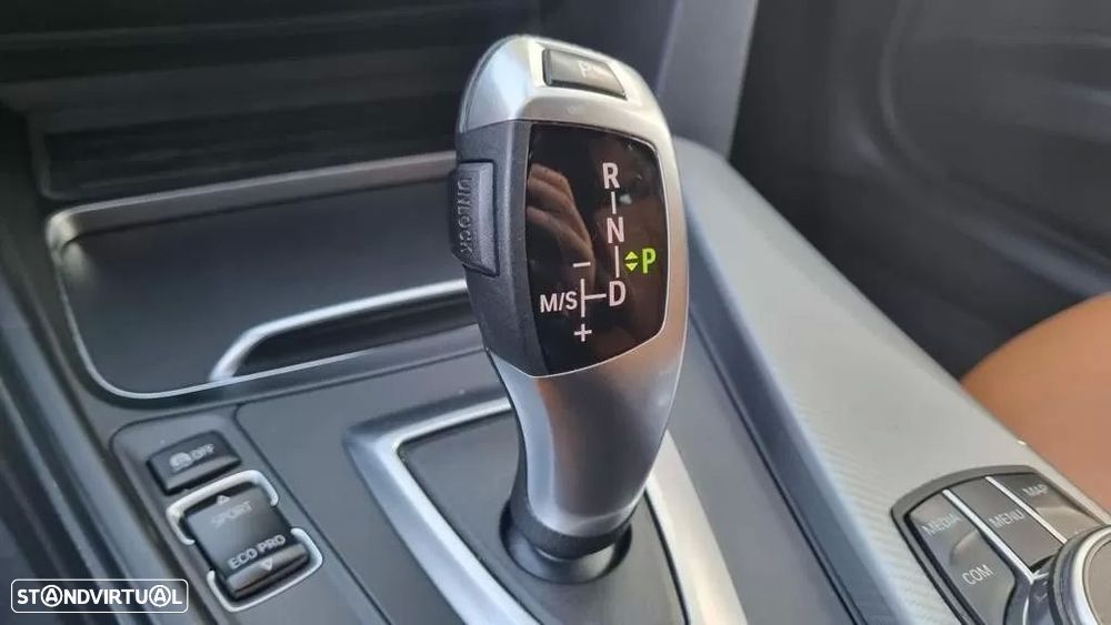 BMW 318 d Touring Pack M Auto - 15