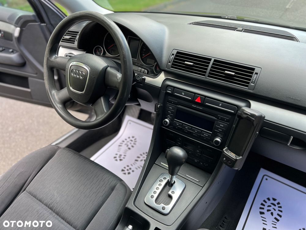 Audi A4 - 32