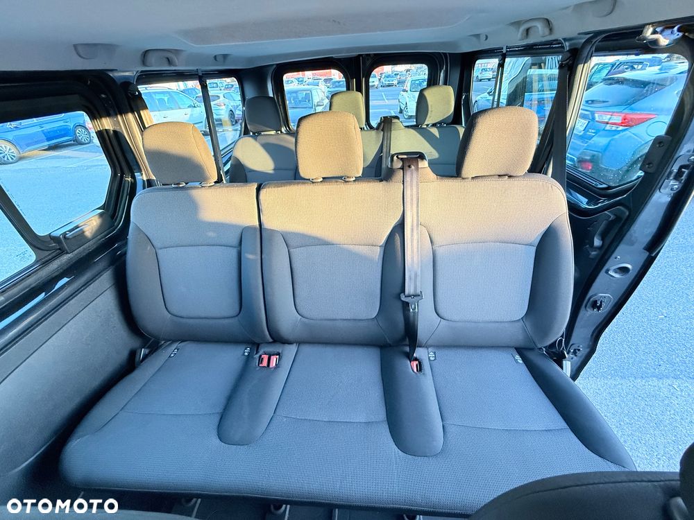 Renault Trafic - 18