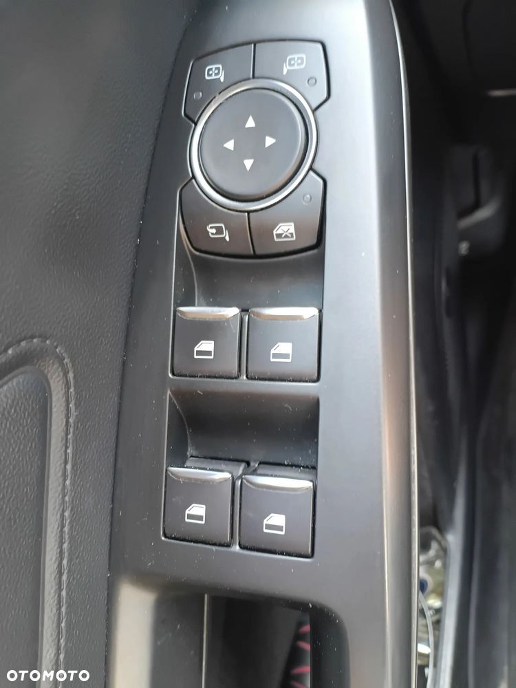 Ford Focus 2.0 EcoBlue ST-Line - 30