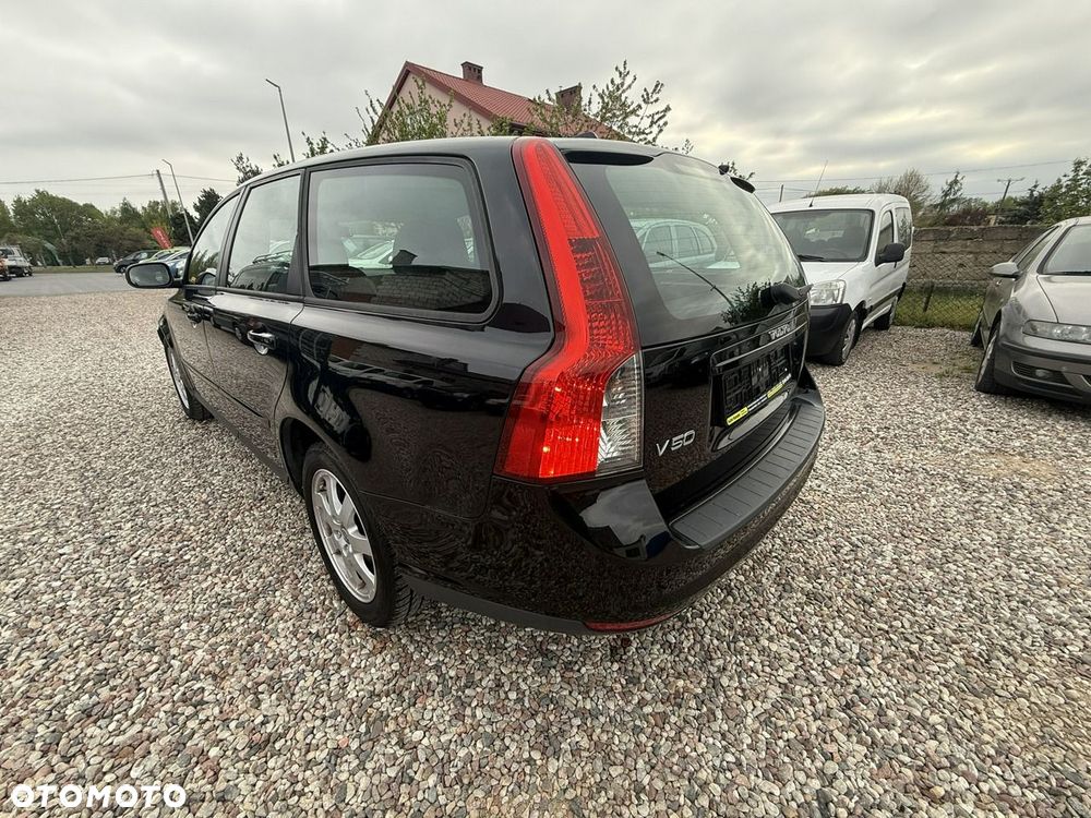 Volvo V50 - 2