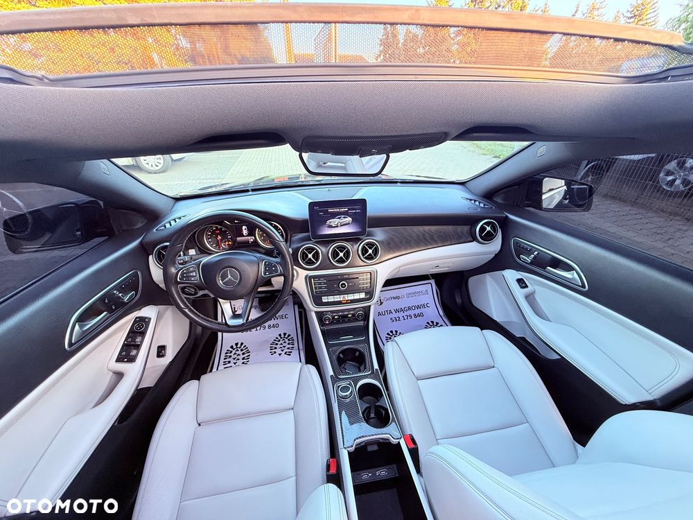 Mercedes-Benz CLA - 22