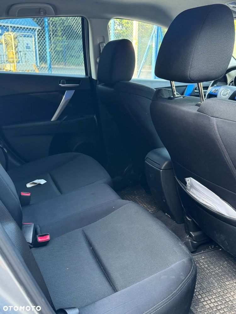 Mazda 3 - 8